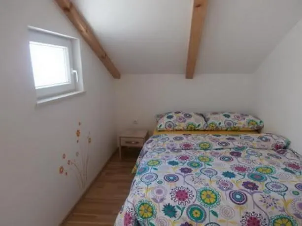 Apartments With A Parking Space Novi Vinodolski - 11423 Croatia
